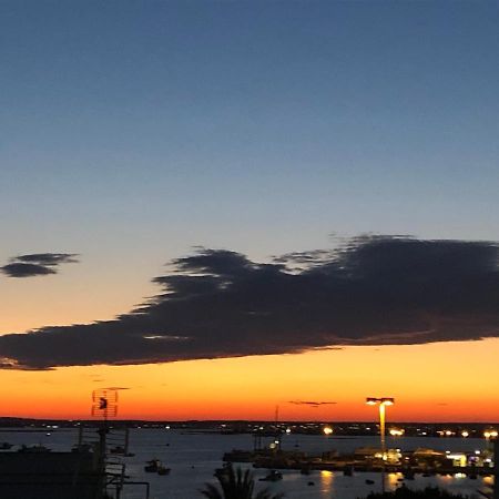 Albergo Piazza Risorgimento Porto Cesareo Buitenkant foto